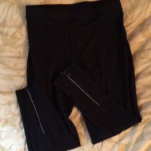 Adorable black leggings with bling